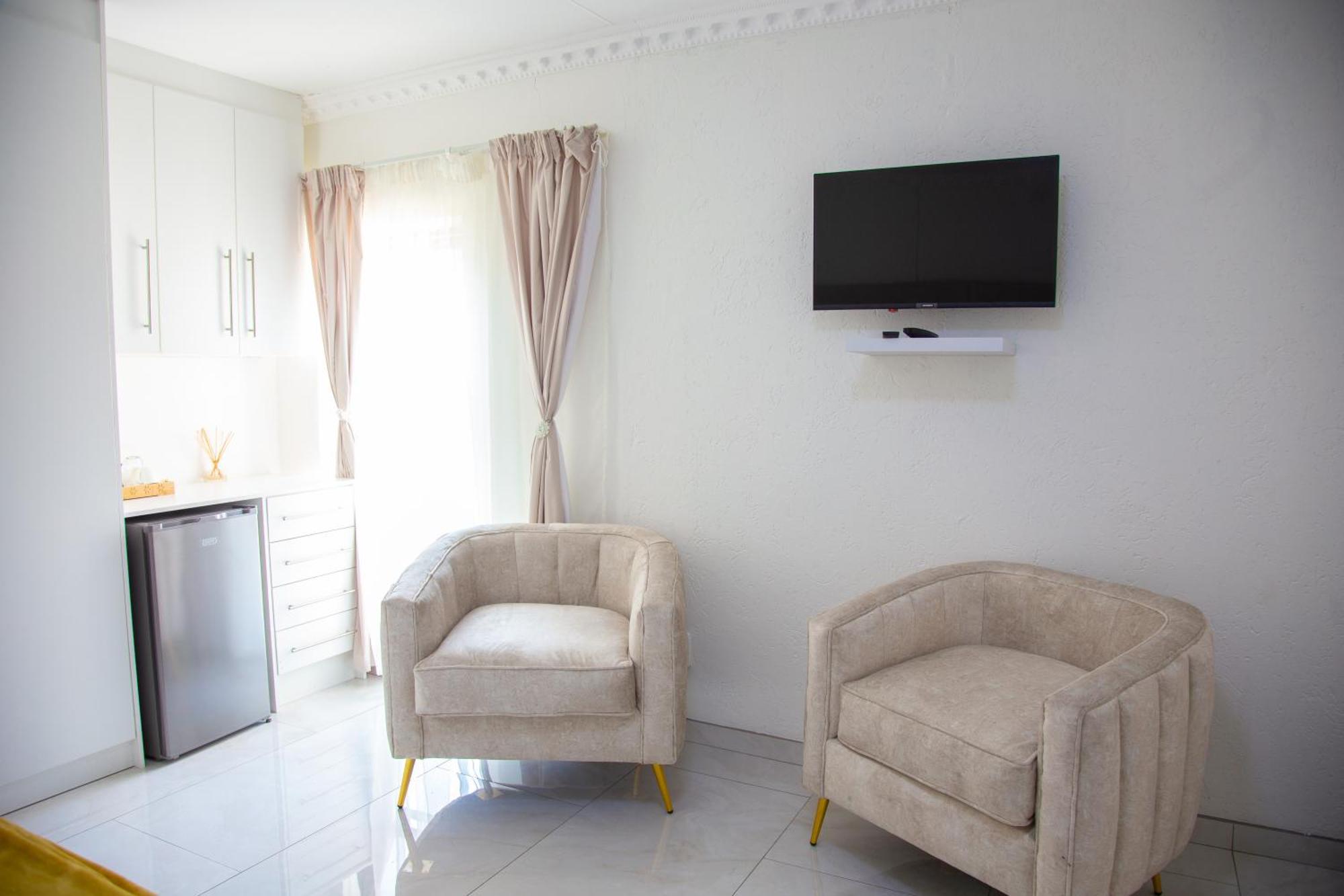 Angelocean Guest House Witbank Exterior photo